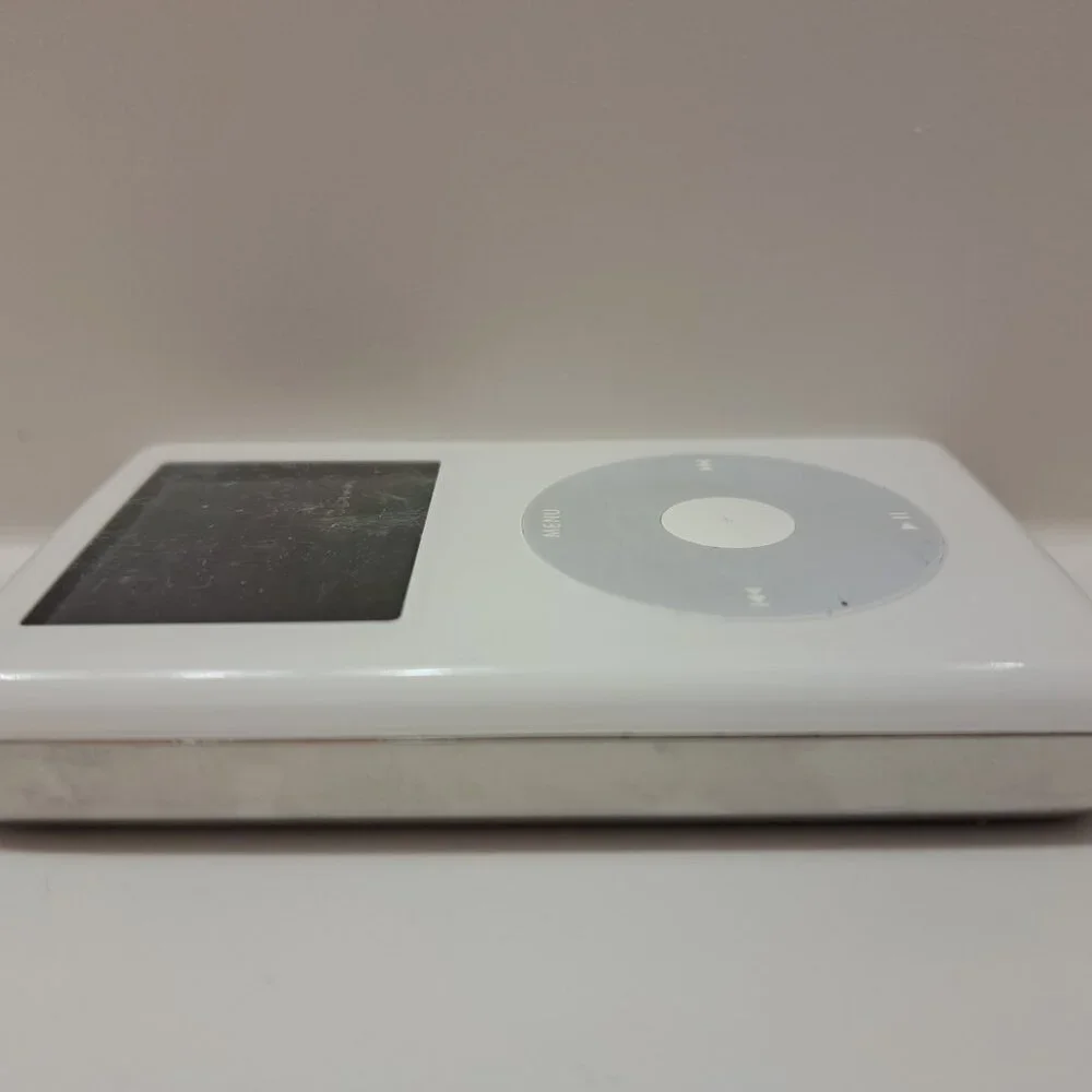 Apple iPod Photo classic 4th Generation 20GB White New Battery